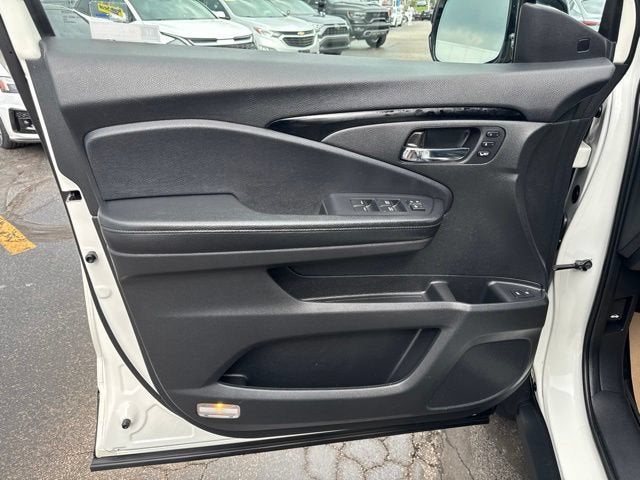 2019 Honda Passport Elite