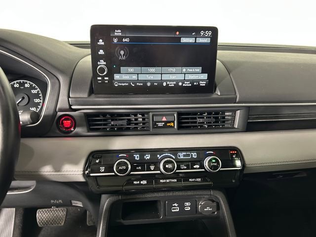 2024 Honda Pilot Touring