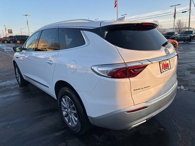 2023 Buick Enclave Essence