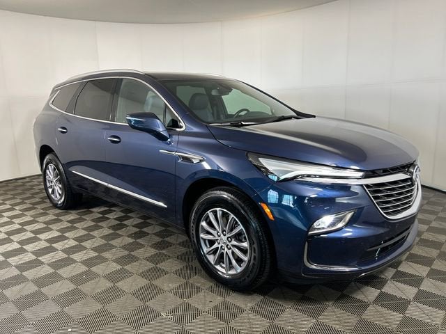 2024 Buick Enclave Essence