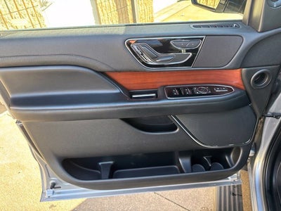 2020 Lincoln Navigator Standard