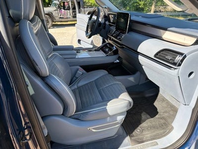 2019 Lincoln Navigator L Black Label
