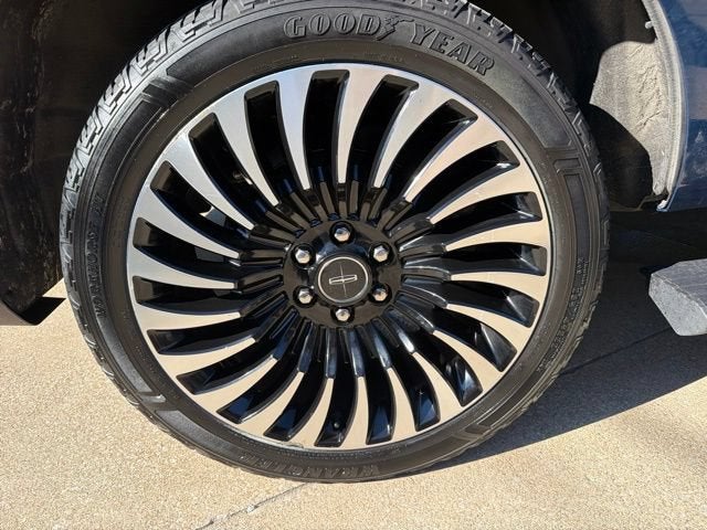 2019 Lincoln Navigator L Black Label
