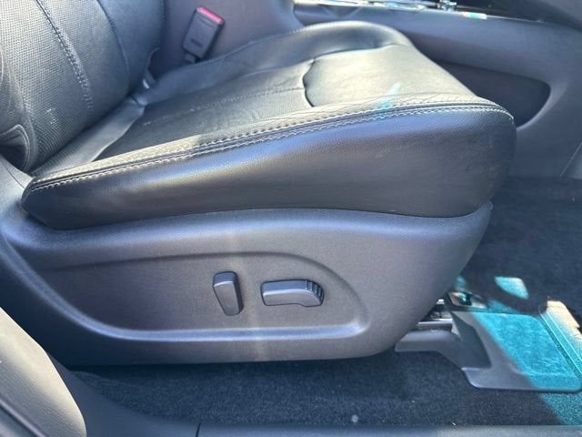 2014 Nissan Pathfinder Platinum