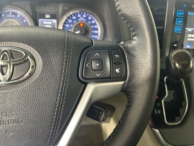 2016 Toyota Sienna Ltd