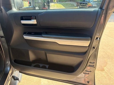 2019 Toyota Tundra 4WD SR5
