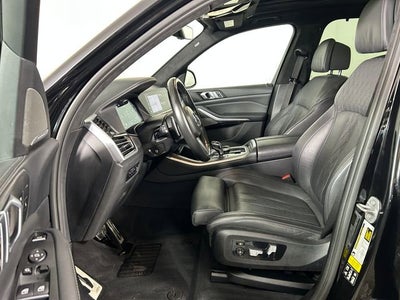 2022 BMW X5 M50i
