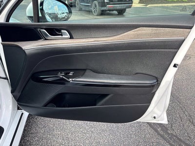 2022 Kia K5 EX