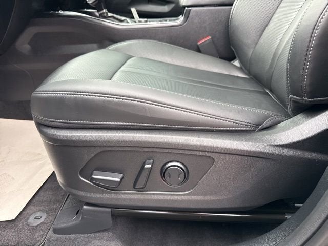 2025 Kia Sorento X-Line EX