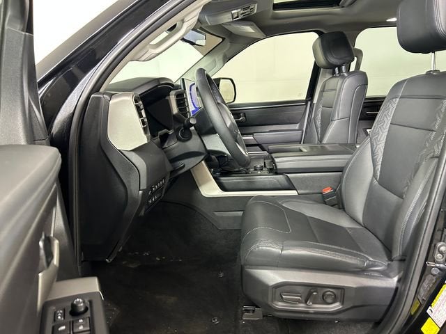 2023 Toyota Sequoia SR5