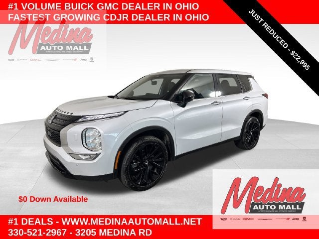 2023 Mitsubishi Outlander SE