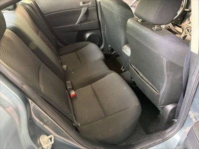 2013 Mazda Mazda3 i Sport