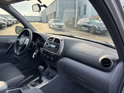 2003 Toyota RAV4 Base