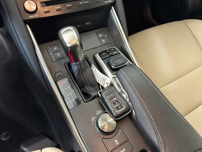 2017 Lexus IS IS 300