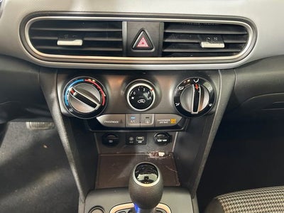 2021 Hyundai Kona SE