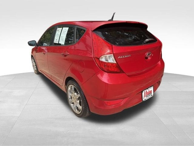 2013 Hyundai Accent SE