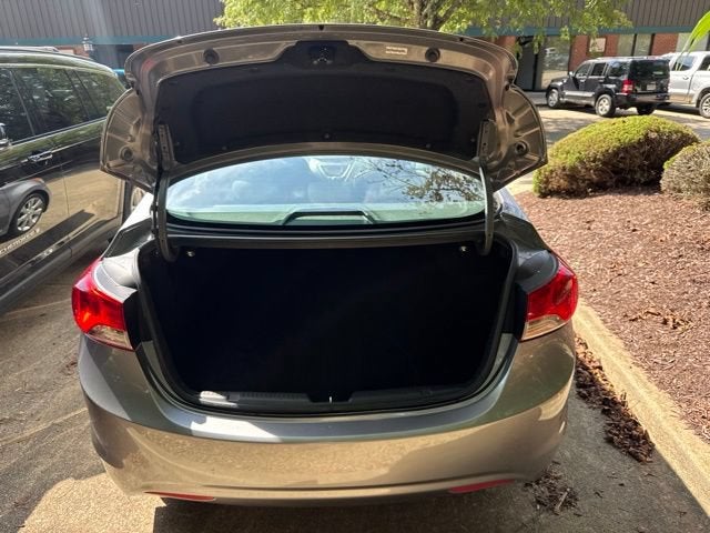2011 Hyundai Elantra Ltd