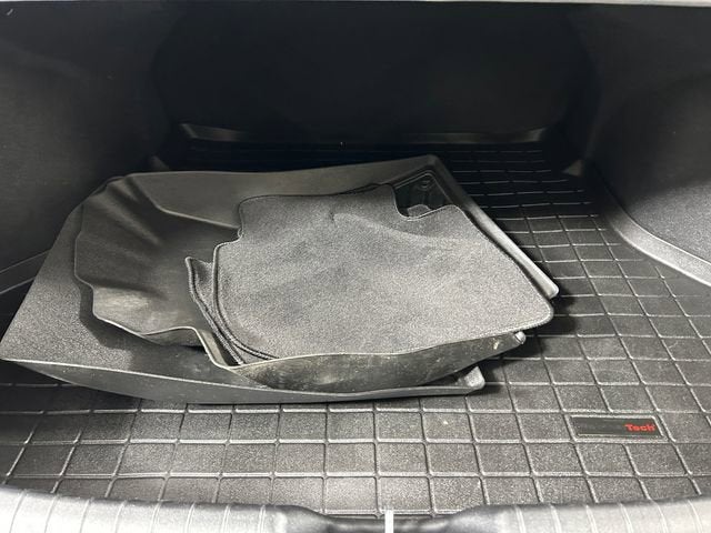 2022 Hyundai Elantra Hybrid Blue