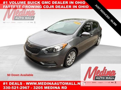 2016 Kia Forte 5-Door LX