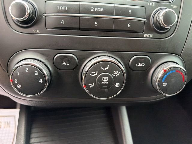 2016 Kia Forte 5-Door LX
