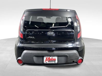 2016 Kia Soul Base