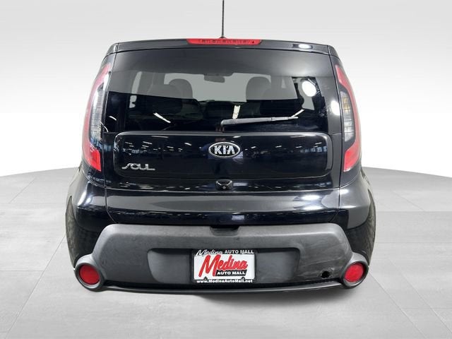 2016 Kia Soul Base