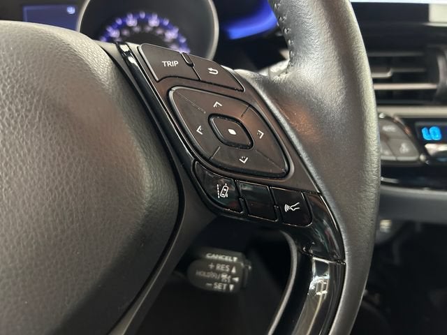 2020 Toyota C-HR LE