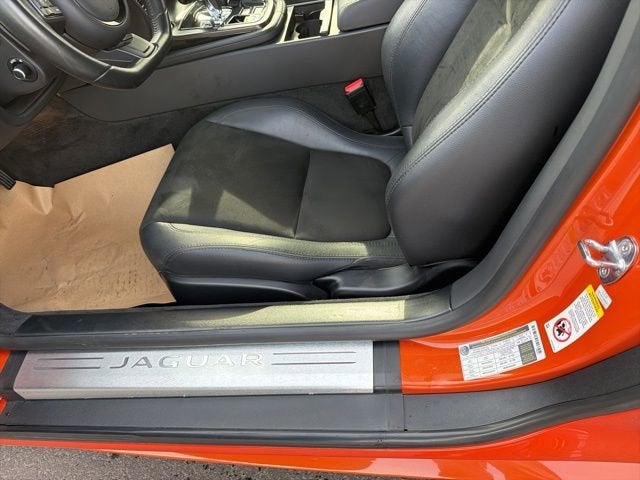 2016 Jaguar F-TYPE BASE