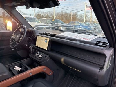 2023 Land Rover Defender X-Dynamic SE