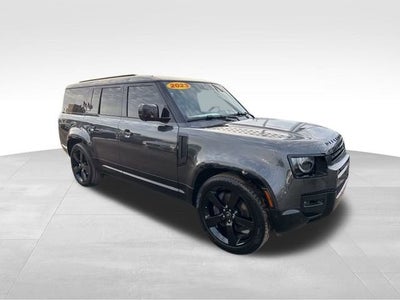 2023 Land Rover Defender X-Dynamic SE