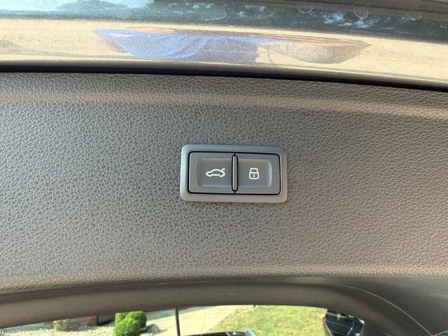 2024 Audi Q5 S line Premium
