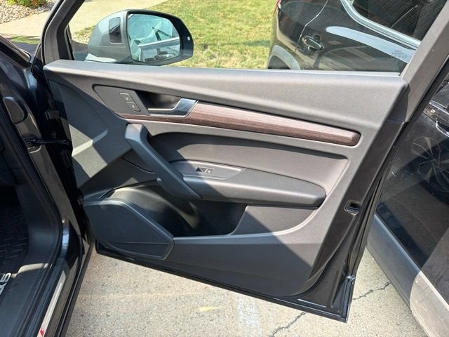 2024 Audi Q5 S line Premium