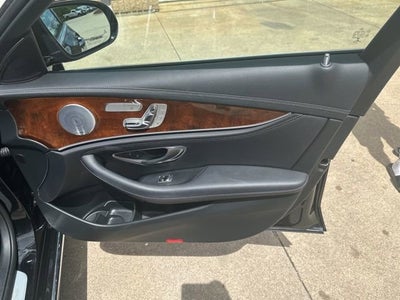 2019 Mercedes-Benz E-Class E 300