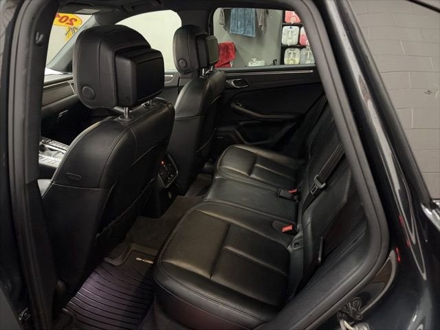 2018 Porsche Macan NA