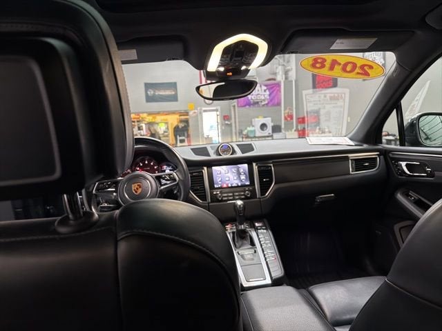 2018 Porsche Macan NA