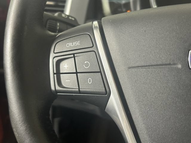 2016 Volvo XC60 T6 Drive-E